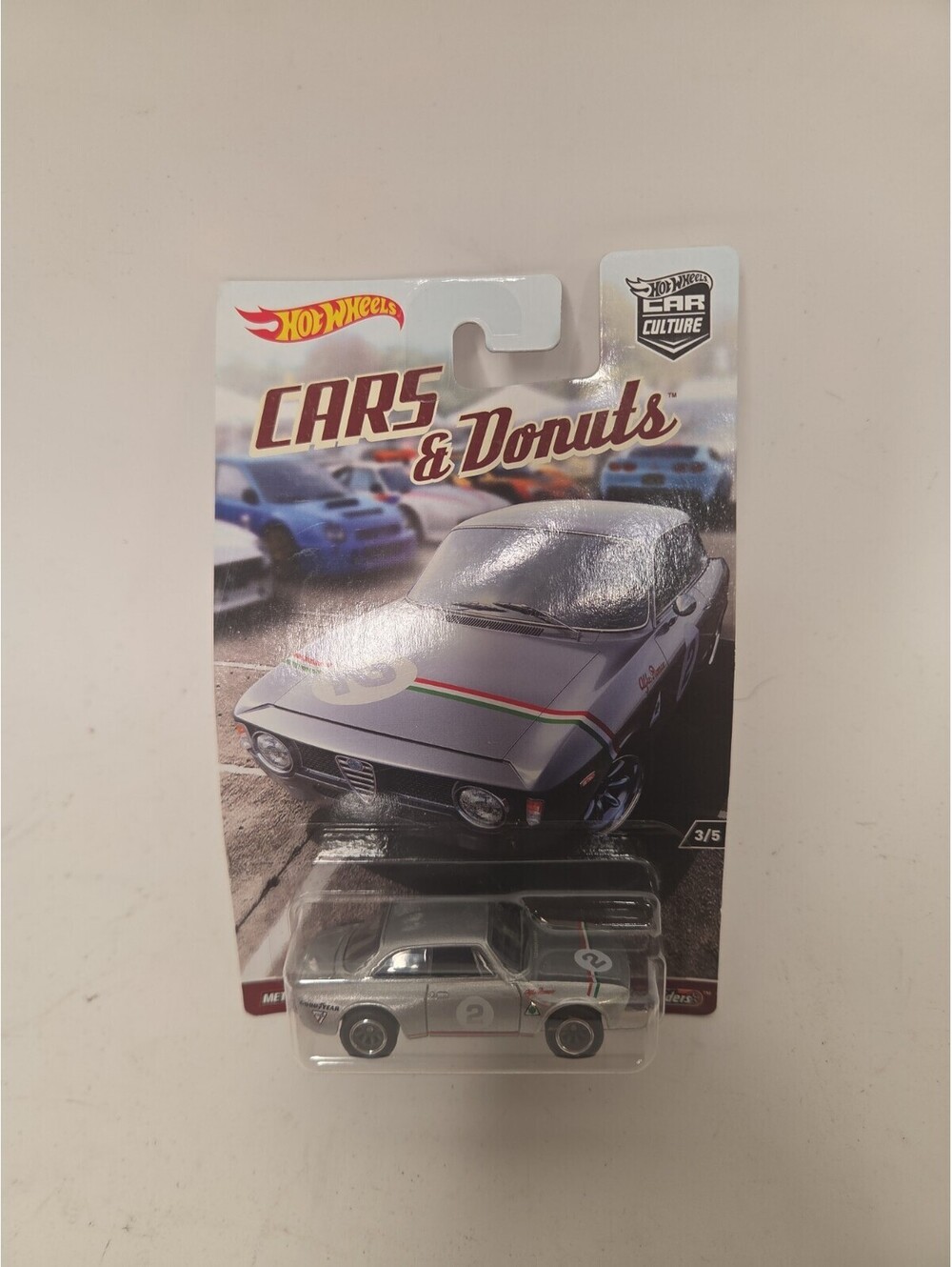 Hot Wheels Car & Donuts 1967 Alfa Romeo Giulia Sprint GTA 2017 Car Culture Serie